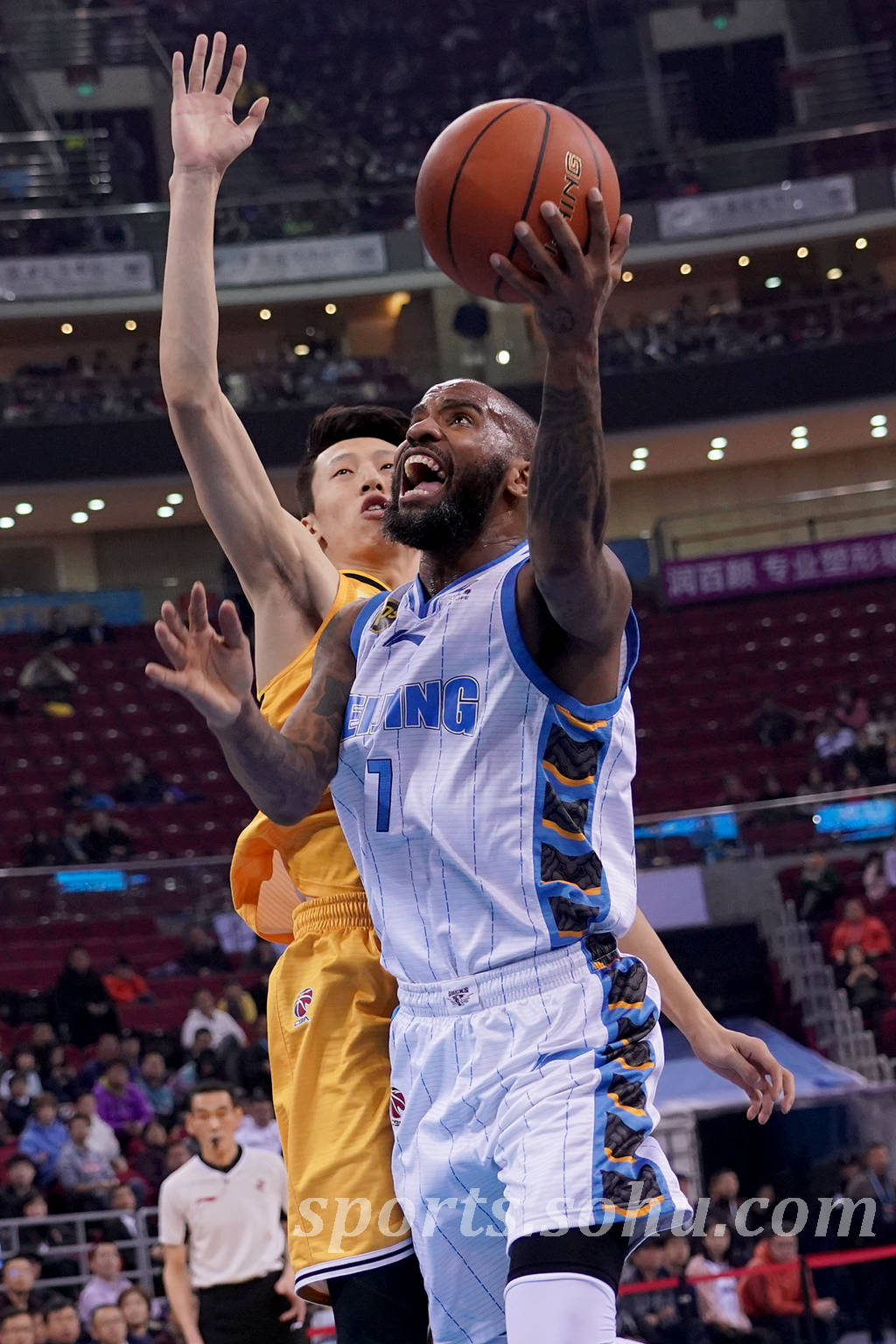 姆巴佩手感滚烫，带领北京首钢爆冷广厦男篮，赛后一句话霸气侧漏(姆巴佩今晚上场吗)